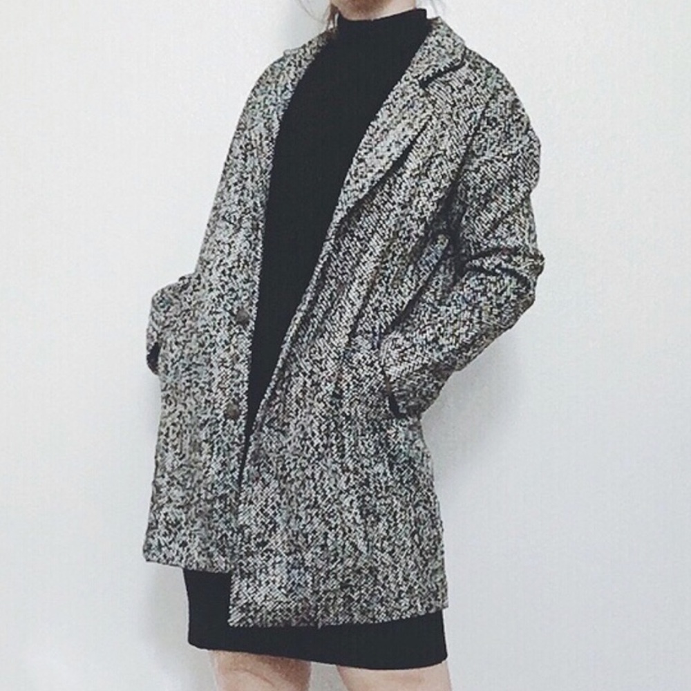 NWOT Wool Blend Oversized Blk/Wht Knitting Jacket